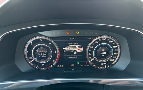 Volkswagen Tiguan II, 2018 год, 3 100 000 рублей, 26 фотография