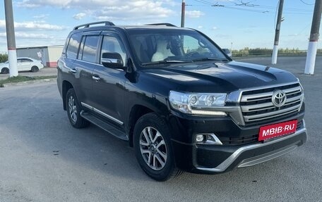 Toyota Land Cruiser 200, 2015 год, 6 540 000 рублей, 2 фотография