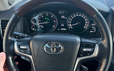 Toyota Land Cruiser 200, 2015 год, 6 540 000 рублей, 7 фотография