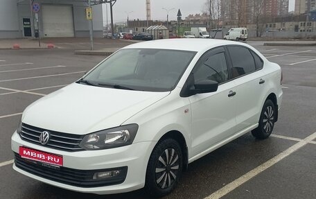 Volkswagen Polo VI (EU Market), 2020 год, 1 350 000 рублей, 1 фотография