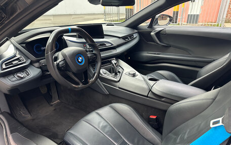 BMW i8 I рестайлинг, 2016 год, 7 590 000 рублей, 7 фотография