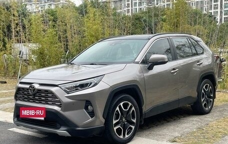 Toyota RAV4, 2020 год, 2 766 000 рублей, 3 фотография