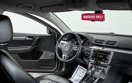 Volkswagen Passat B7, 2014 год, 1 099 000 рублей, 5 фотография