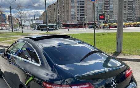 Mercedes-Benz E-Класс, 2020 год, 5 800 000 рублей, 5 фотография