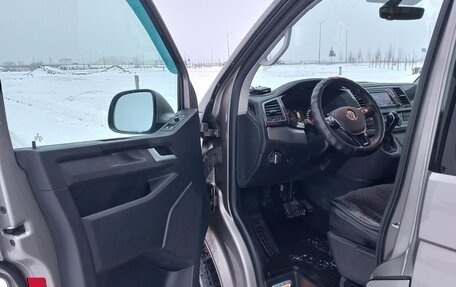 Volkswagen Caravelle T6 рестайлинг, 2019 год, 3 650 000 рублей, 5 фотография