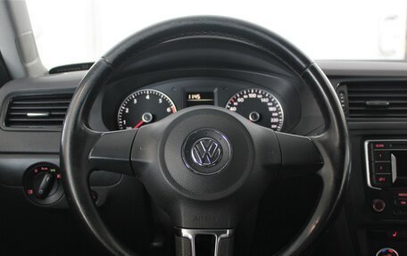 Volkswagen Jetta VI, 2014 год, 1 350 000 рублей, 16 фотография