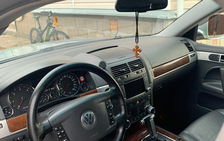 Volkswagen Touareg III, 2007 год, 1 499 000 рублей, 2 фотография
