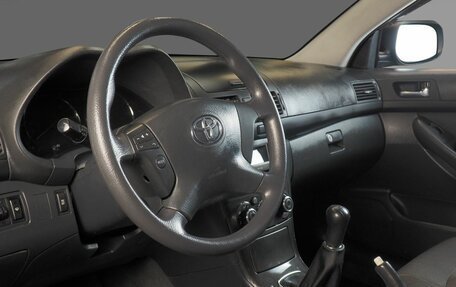 Toyota Avensis III рестайлинг, 2008 год, 1 050 000 рублей, 10 фотография