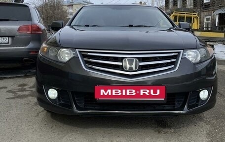 Honda Accord VIII рестайлинг, 2008 год, 1 000 000 рублей, 2 фотография