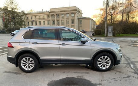 Volkswagen Tiguan II, 2017 год, 2 550 000 рублей, 2 фотография