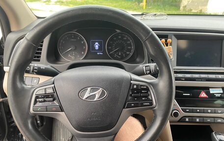 Hyundai Elantra VI рестайлинг, 2017 год, 1 549 000 рублей, 12 фотография