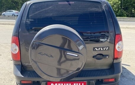 Chevrolet Niva I рестайлинг, 2011 год, 515 000 рублей, 5 фотография