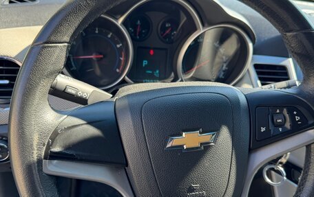 Chevrolet Cruze II, 2012 год, 640 000 рублей, 9 фотография