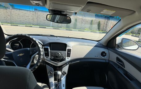 Chevrolet Cruze II, 2012 год, 640 000 рублей, 8 фотография