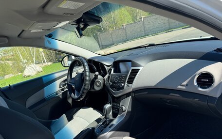 Chevrolet Cruze II, 2012 год, 640 000 рублей, 7 фотография