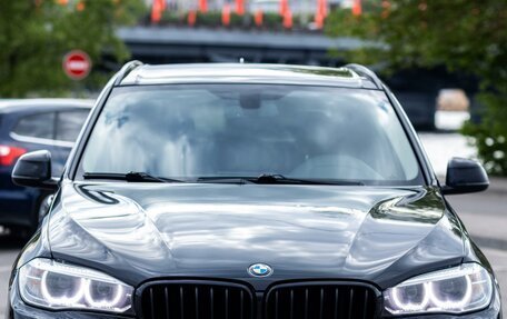 BMW X5, 2018 год, 4 300 000 рублей, 2 фотография