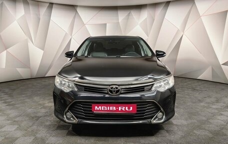 Toyota Camry, 2017 год, 1 943 000 рублей, 7 фотография