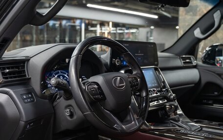 Lexus LX, 2023 год, 17 000 000 рублей, 9 фотография