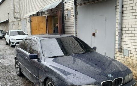 BMW 5 серия, 1998 год, 284 999 рублей, 3 фотография