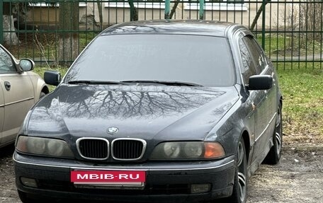 BMW 5 серия, 1998 год, 284 999 рублей, 2 фотография