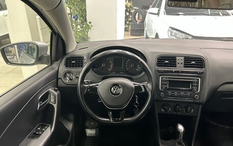 Volkswagen Polo VI (EU Market), 2015 год, 950 000 рублей, 6 фотография