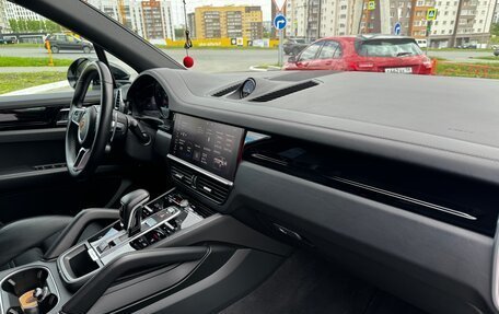 Porsche Cayenne III, 2020 год, 10 700 000 рублей, 6 фотография