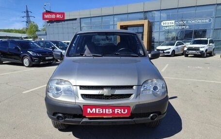 Chevrolet Niva I рестайлинг, 2013 год, 699 000 рублей, 2 фотография