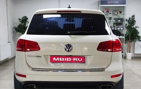 Volkswagen Touareg III, 2010 год, 2 170 000 рублей, 4 фотография