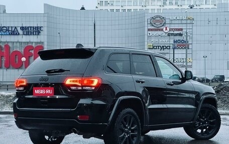 Jeep Grand Cherokee, 2018 год, 3 500 000 рублей, 8 фотография