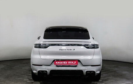 Porsche Cayenne III, 2020 год, 11 980 000 рублей, 6 фотография