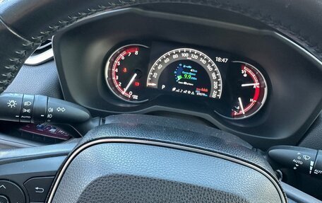 Toyota RAV4, 2019 год, 4 050 000 рублей, 9 фотография