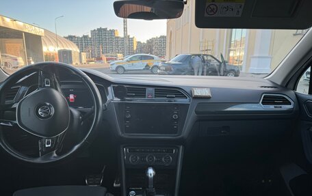 Volkswagen Tiguan II, 2018 год, 2 650 000 рублей, 5 фотография