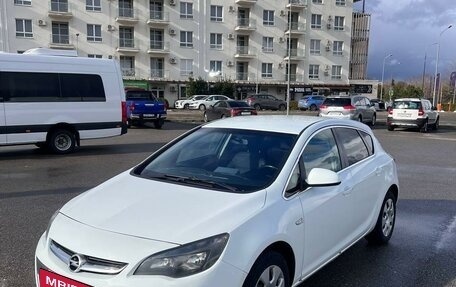 Opel Astra J, 2014 год, 780 000 рублей, 2 фотография