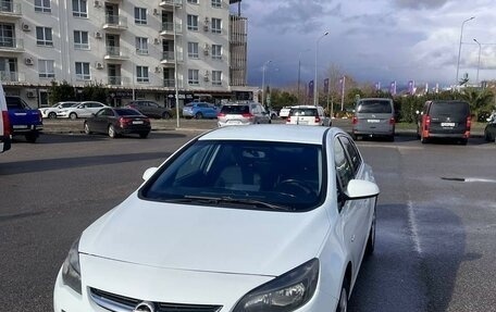 Opel Astra J, 2014 год, 780 000 рублей, 6 фотография