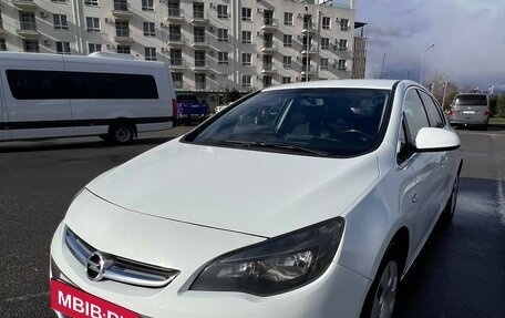 Opel Astra J, 2014 год, 780 000 рублей, 4 фотография