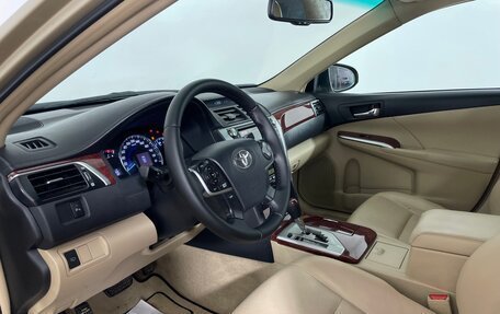 Toyota Camry, 2012 год, 1 769 000 рублей, 12 фотография