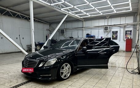 Mercedes-Benz E-Класс, 2012 год, 2 199 000 рублей, 4 фотография