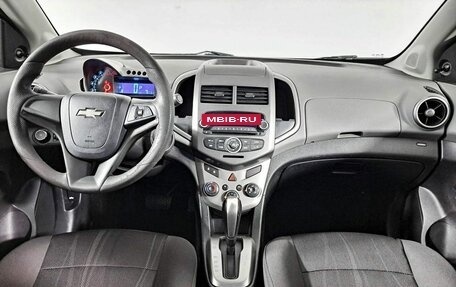 Chevrolet Aveo III, 2013 год, 933 000 рублей, 14 фотография