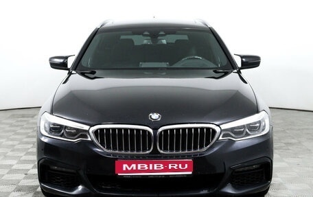 BMW 5 серия, 2019 год, 3 400 000 рублей, 2 фотография