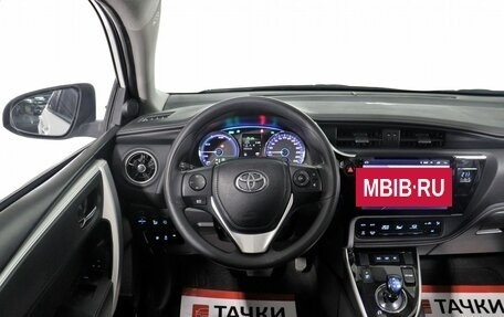 Toyota Corolla, 2019 год, 2 200 000 рублей, 8 фотография
