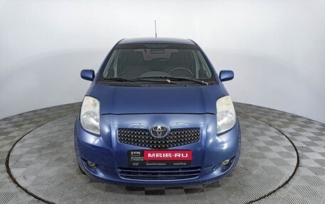Toyota Yaris III рестайлинг, 2007 год, 694 000 рублей, 2 фотография