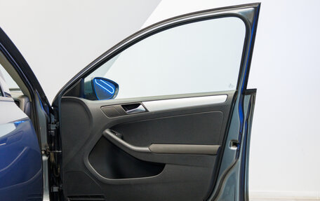 Volkswagen Jetta VI, 2011 год, 1 050 000 рублей, 17 фотография