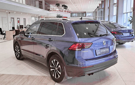 Volkswagen Tiguan II, 2019 год, 2 990 000 рублей, 7 фотография