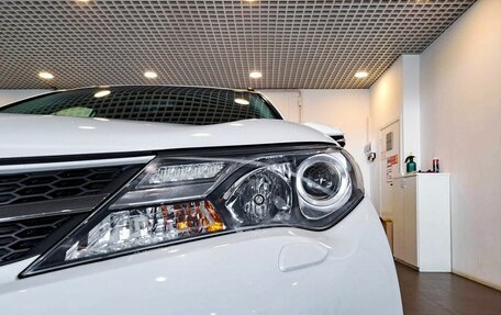 Toyota RAV4, 2013 год, 2 505 900 рублей, 17 фотография