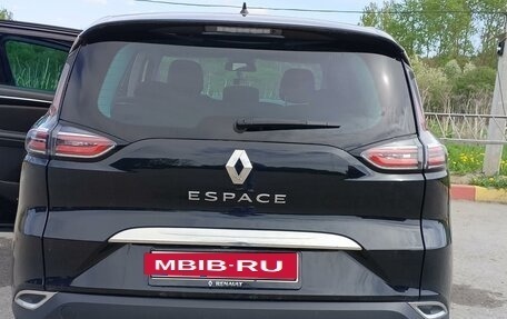 Renault Espace V рестайлинг, 2019 год, 2 500 000 рублей, 15 фотография