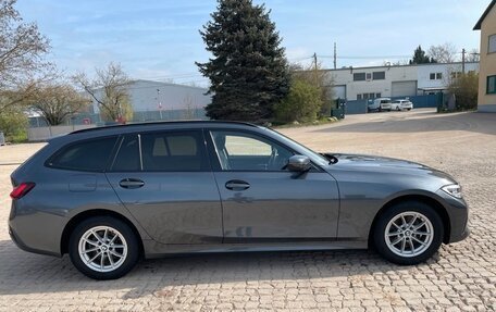 BMW 3 серия, 2021 год, 2 700 000 рублей, 3 фотография