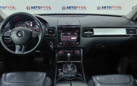 Volkswagen Touareg III, 2012 год, 1 999 000 рублей, 10 фотография
