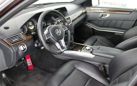 Mercedes-Benz E-Класс, 2012 год, 1 500 000 рублей, 10 фотография