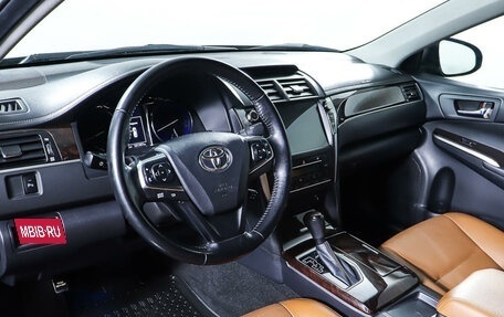 Toyota Camry, 2017 год, 2 698 000 рублей, 11 фотография
