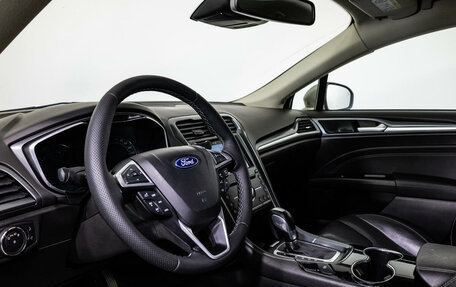 Ford Mondeo V, 2016 год, 1 999 000 рублей, 11 фотография